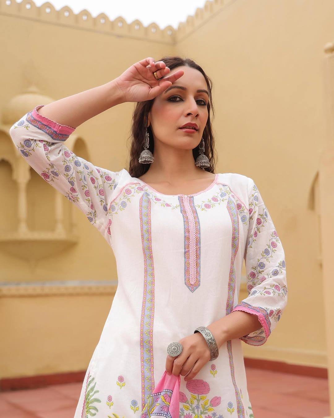 শারারা থ্রিপিস সেট
